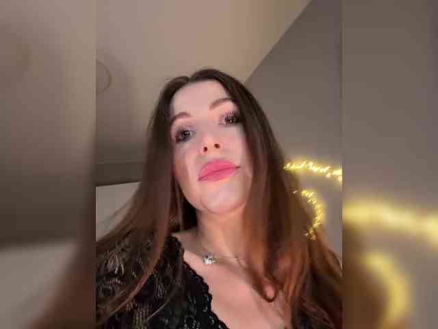 MilashaNyasha webcam