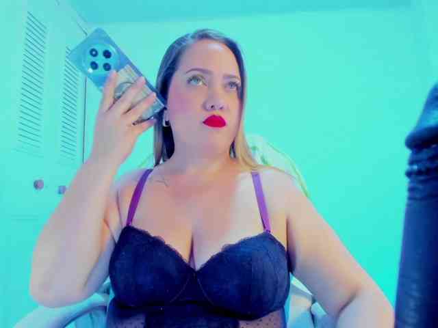 camilafox webcam