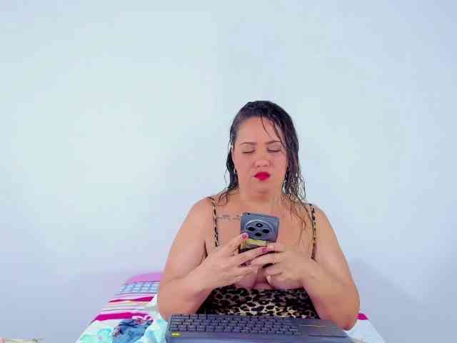 camilafox webcam