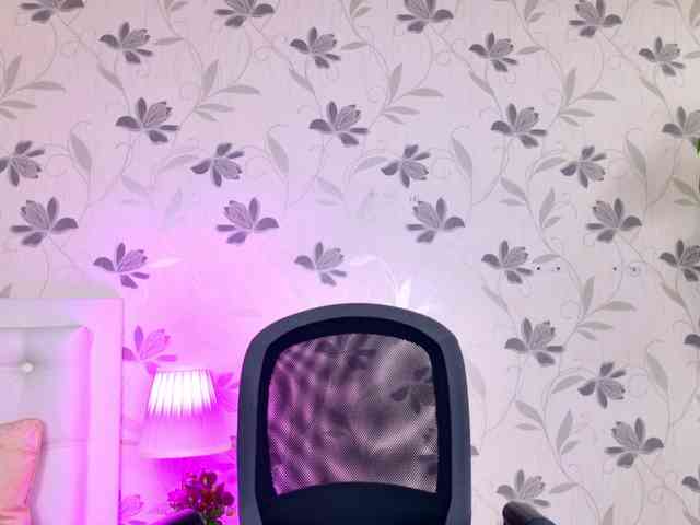 bewitchingeva webcam