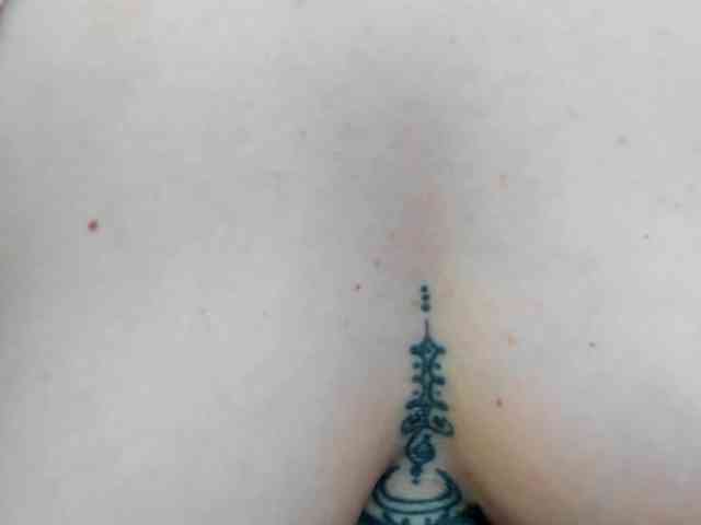 bewitchingeva webcam