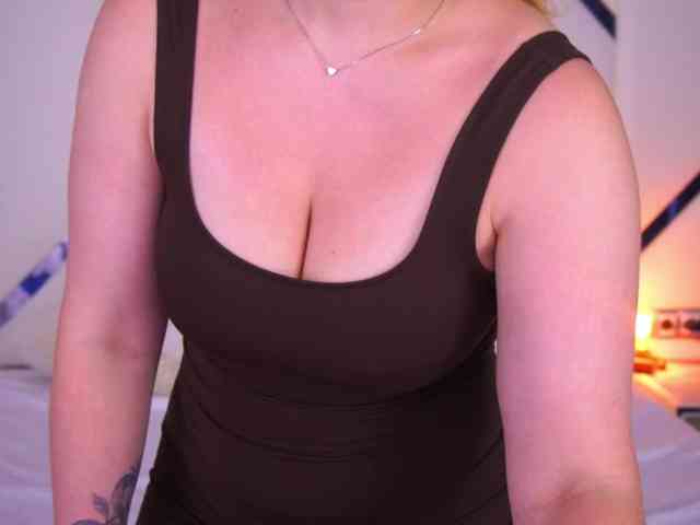 FloraGreys webcam