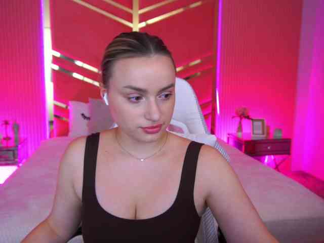 FloraGreys webcam