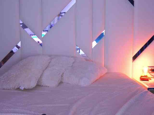 FloraGreys webcam