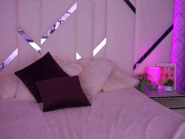 FloraGreys webcam