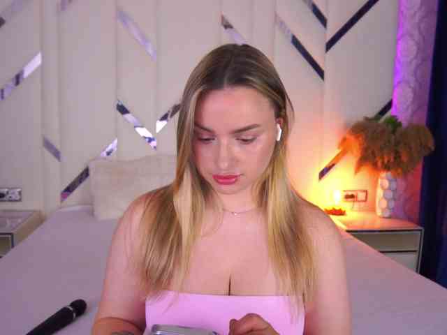 FloraGreys webcam