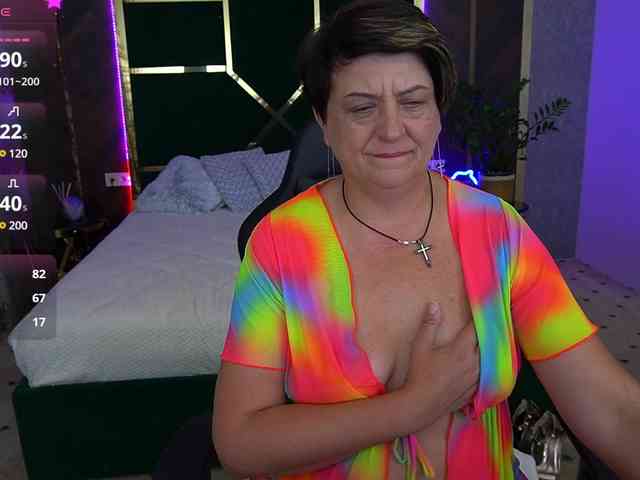 MilaMils webcam