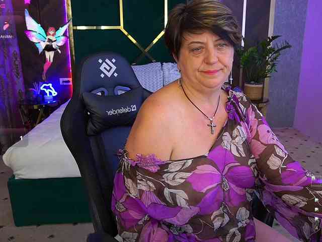 MilaMils webcam