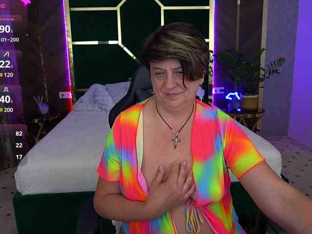 MilaMils webcam