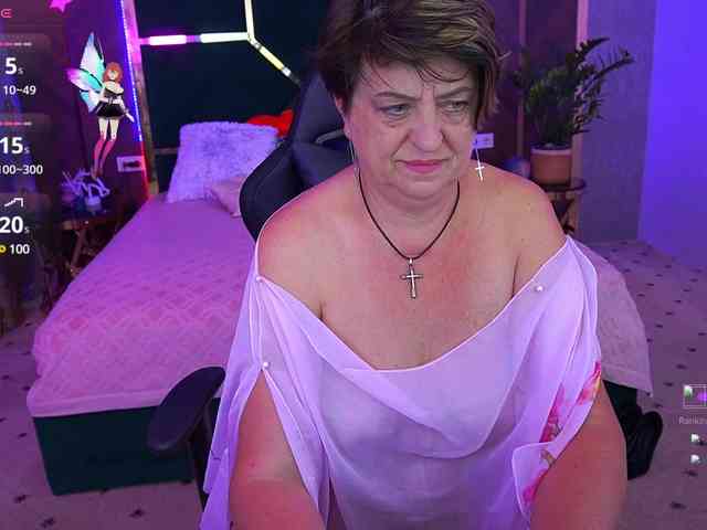 MilaMils webcam