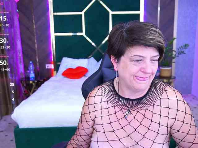 MilaMils webcam