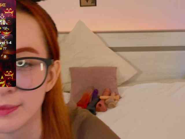DarkLola webcam