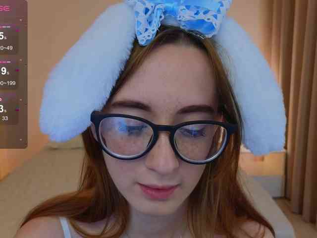 DarkLola webcam
