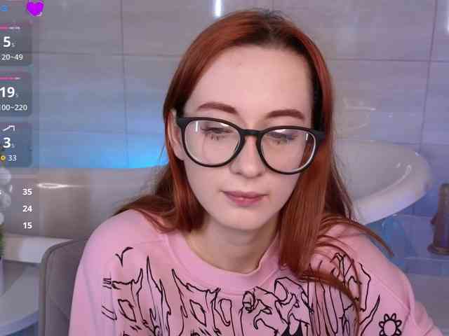 DarkLola webcam
