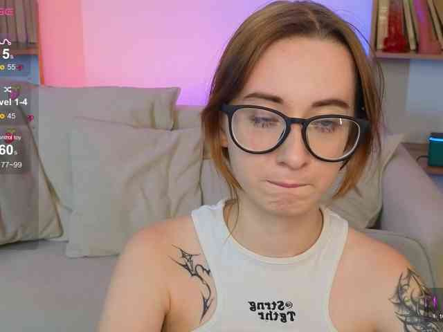 DarkLola webcam