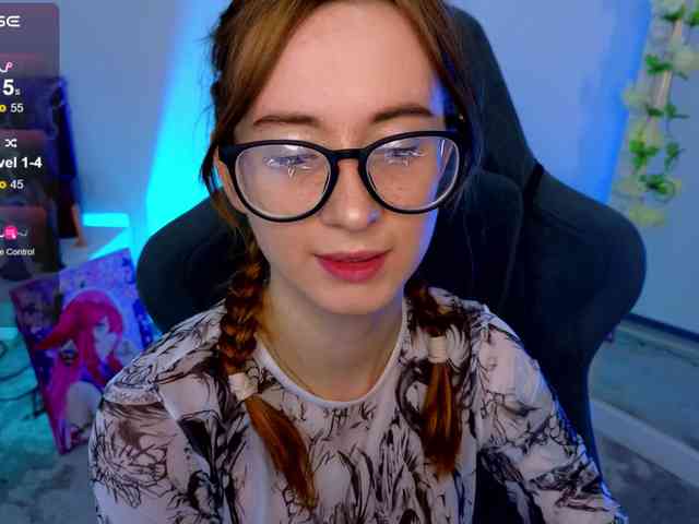 DarkLola webcam