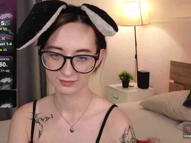 DarkLola webcam