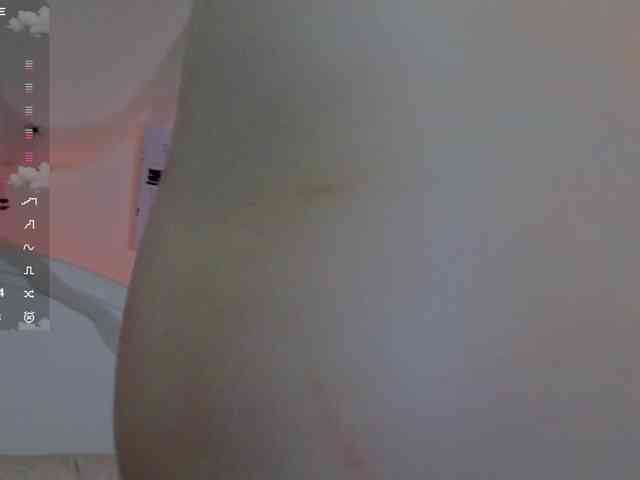 DarkLola webcam