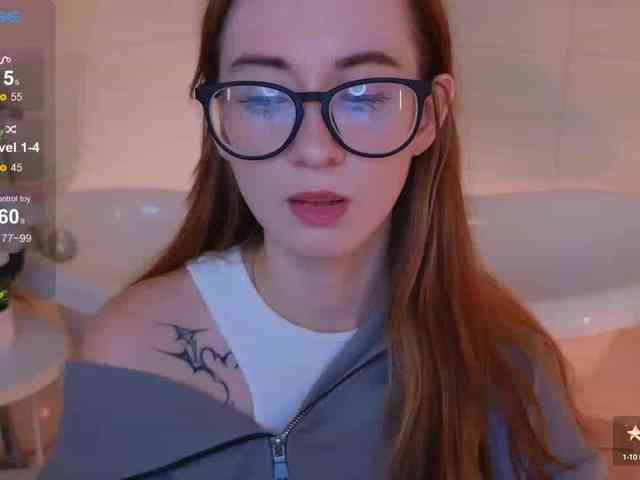 live chat nude DarkLola