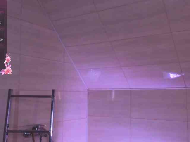 DarkLola webcam