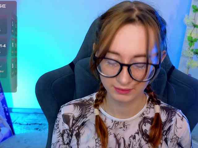 DarkLola webcam
