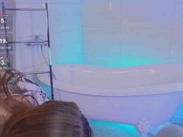 DarkLola webcam