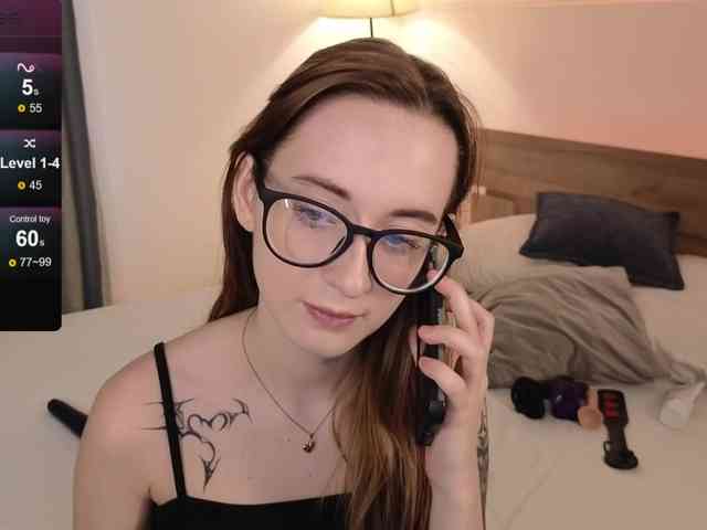 DarkLola webcam