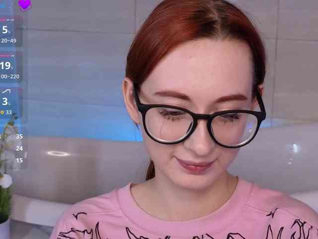 DarkLola webcam