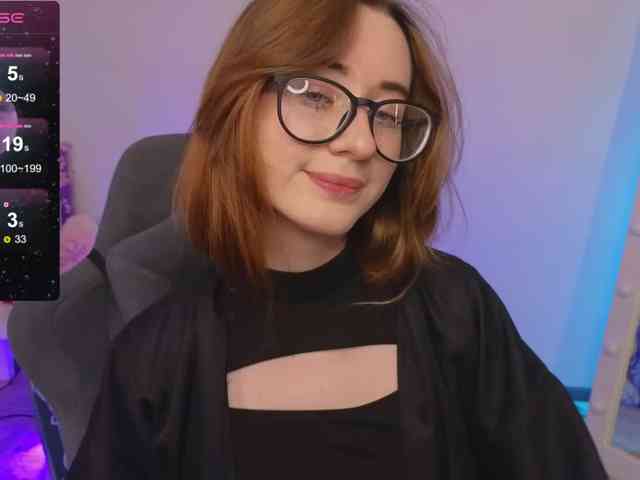 DarkLola webcam