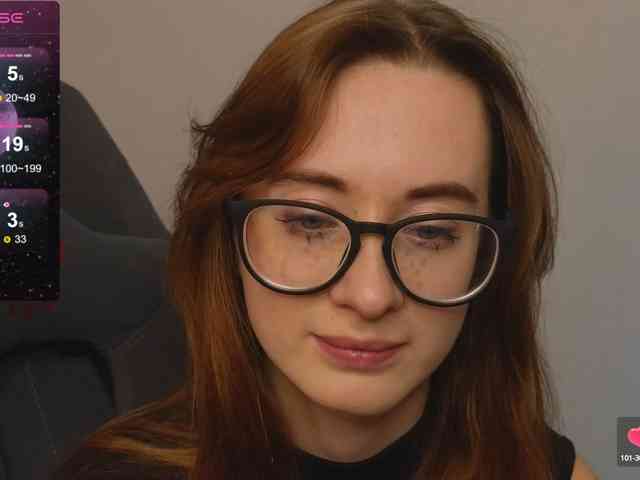 DarkLola webcam