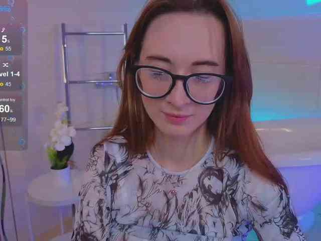 DarkLola webcam