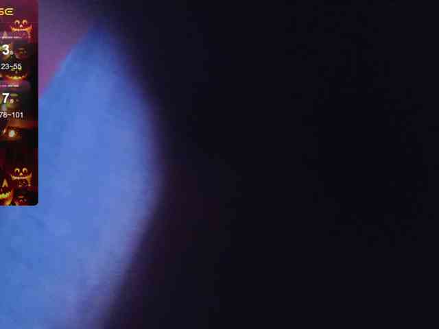 DarkLola webcam
