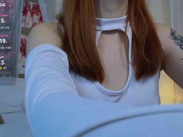 DarkLola webcam