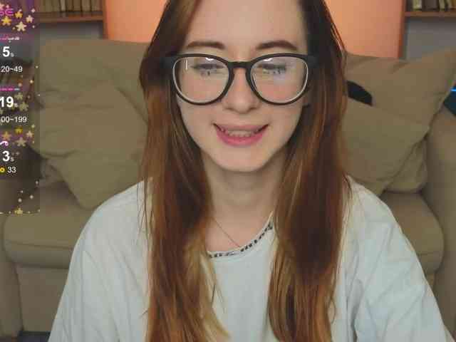 DarkLola webcam