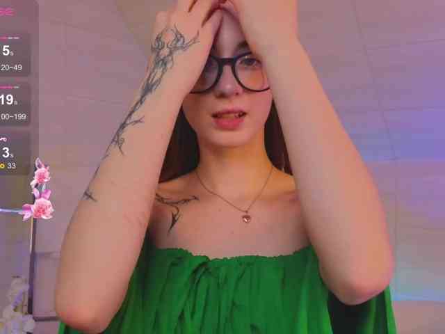 DarkLola webcam