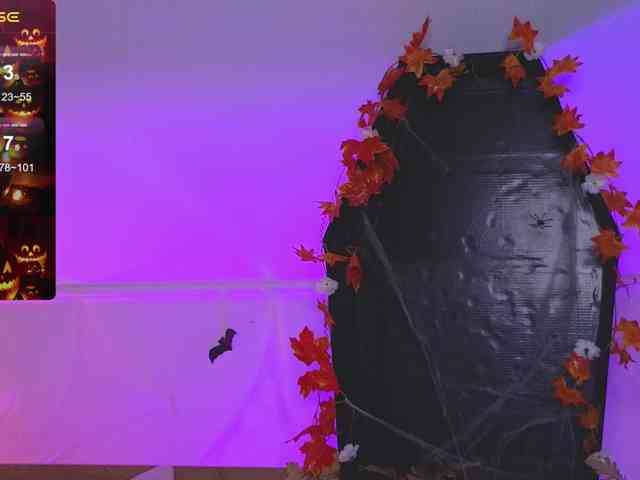 DarkLola webcam