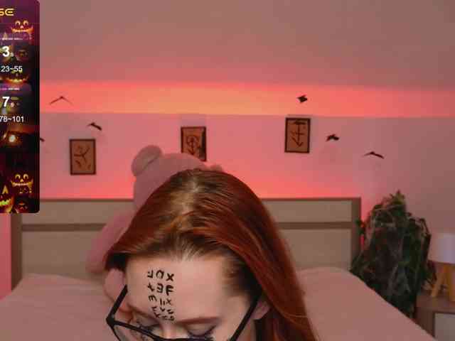 DarkLola webcam