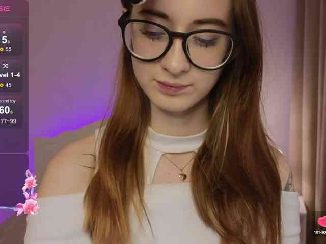 DarkLola webcam
