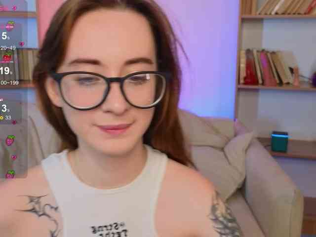 DarkLola webcam
