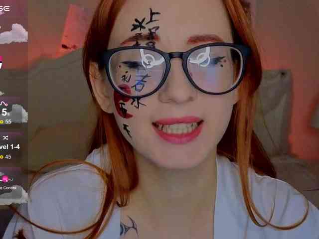 DarkLola webcam