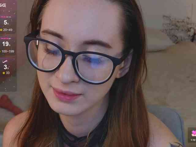 DarkLola webcam