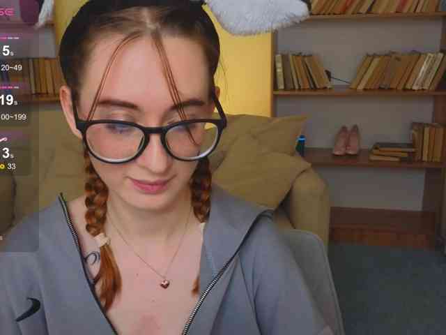 DarkLola webcam