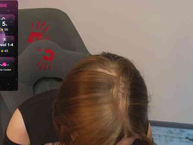 DarkLola webcam