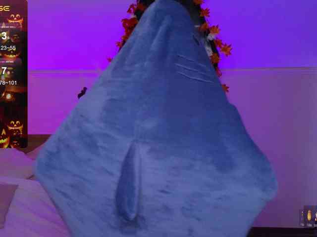 DarkLola webcam