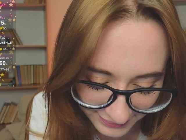 DarkLola webcam