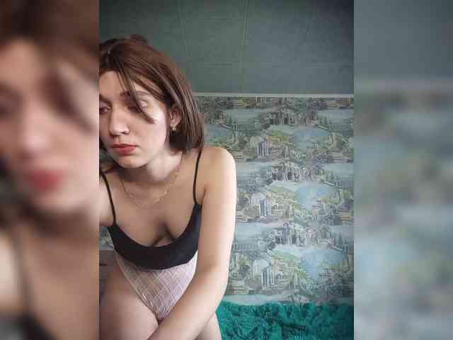 -LauraGold-