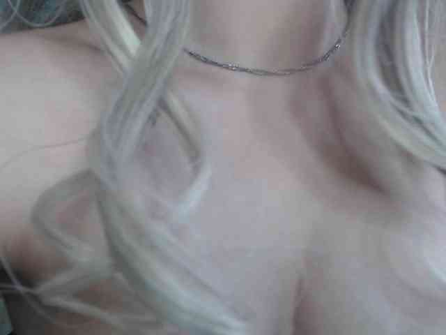 PRINCESS_kisss webcam