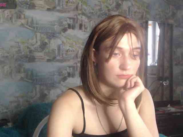 -LauraGold- webcam