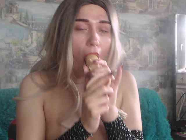 PRINCESS_kisss webcam