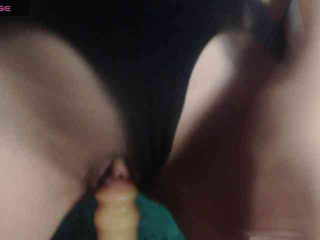 -LauraGold- webcam